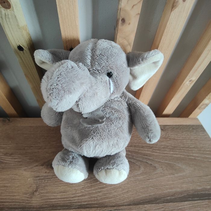 Éléphant histoire d ours