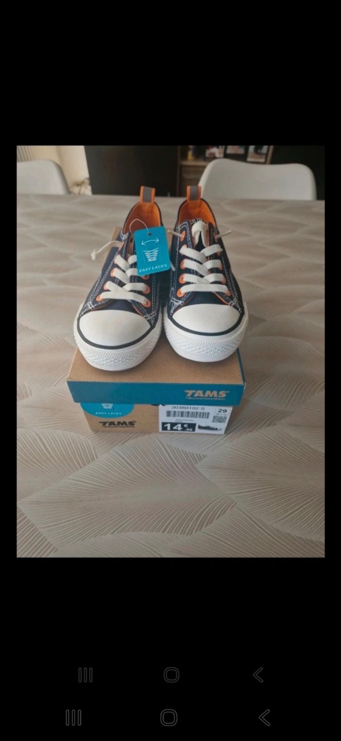 Chaussure toile