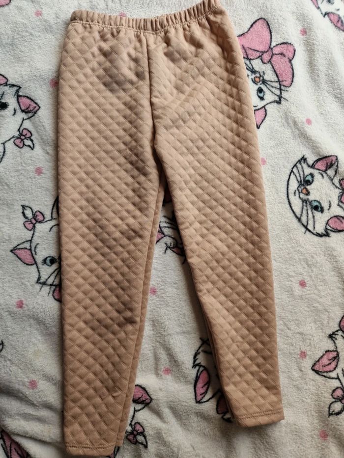 Leggings beige matelassé 6 ans