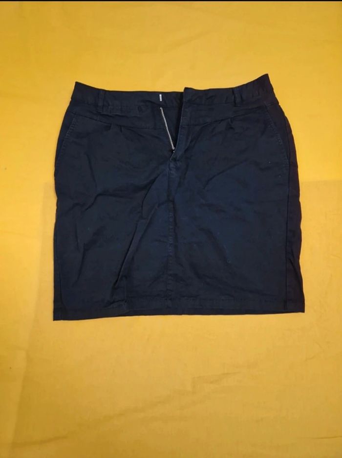 Lot 5 jupes 1 short - photo numéro 4