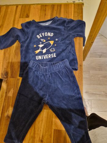 Pyjamas 2 pieces