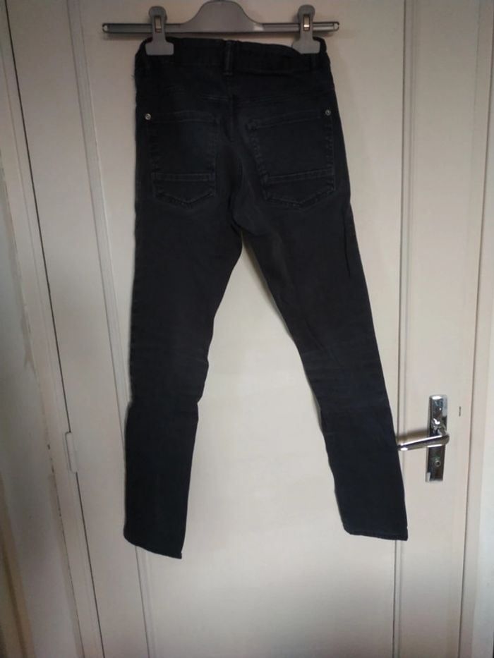 Jean noir skinny fit Kiabi 12 ans - photo numéro 2