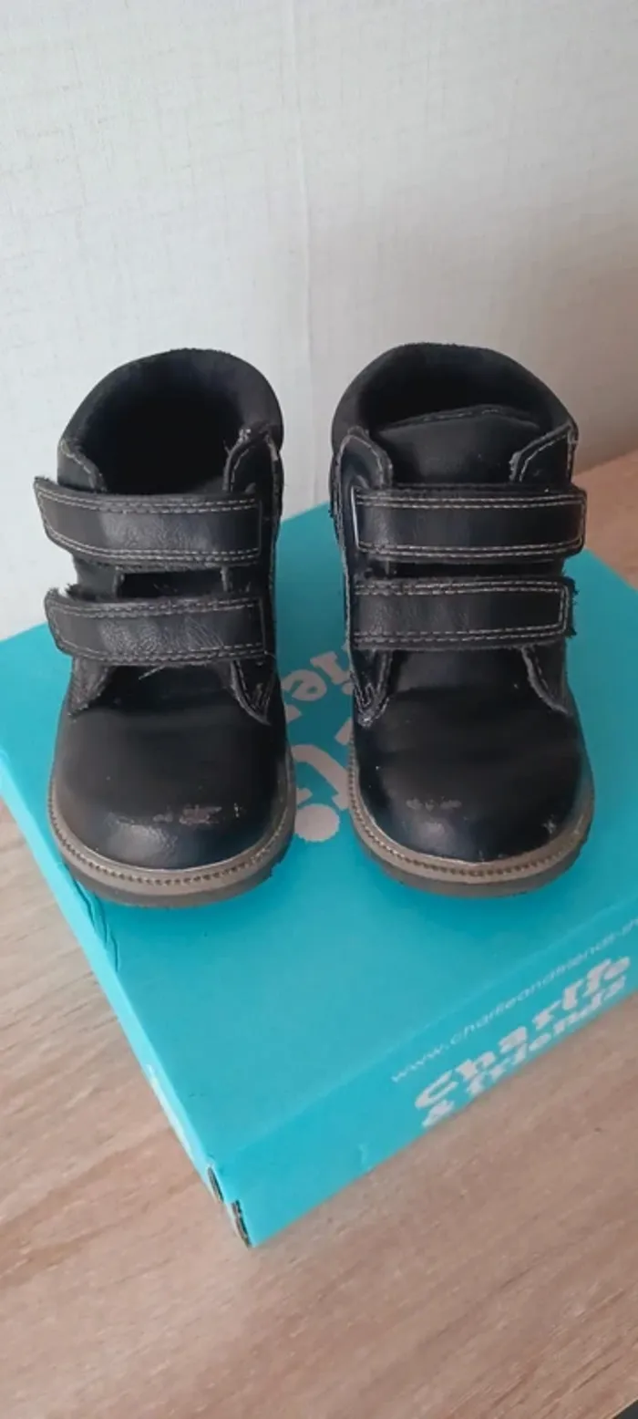 Bottines noires garçon taille 24 - photo numéro 3