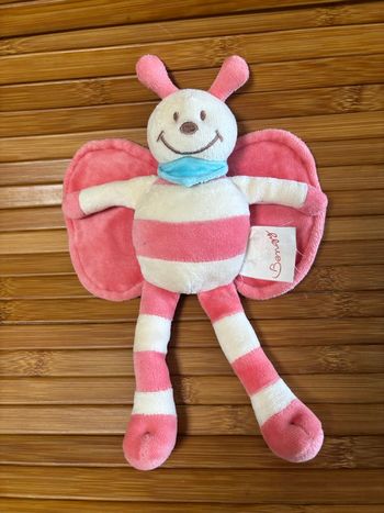 Doudou papillon rose foulard bleu bengy 