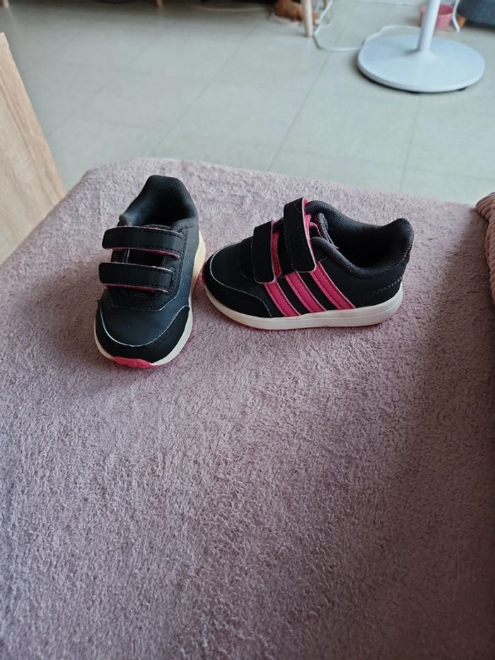 Chaussures Adidas