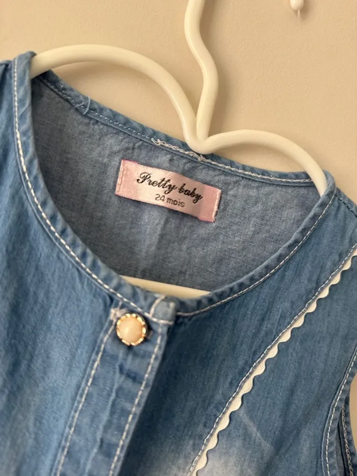 👗 robe effet jeans avec perle - bébé fille - 24 mois - très bon état - pretty baby - photo numéro 5