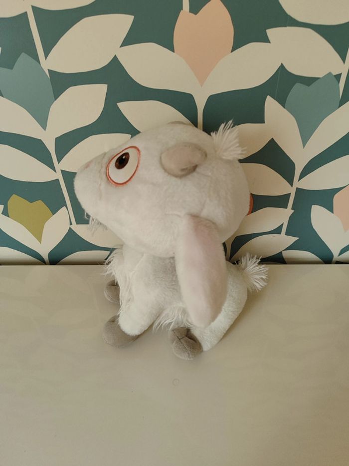 Peluche chèvre moi moche et méchant. - photo numéro 2