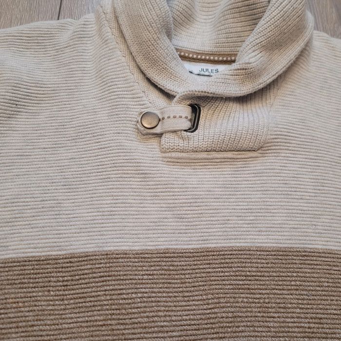 Tres beau pull en excellent état. Taille M. Marque Jules - photo numéro 2