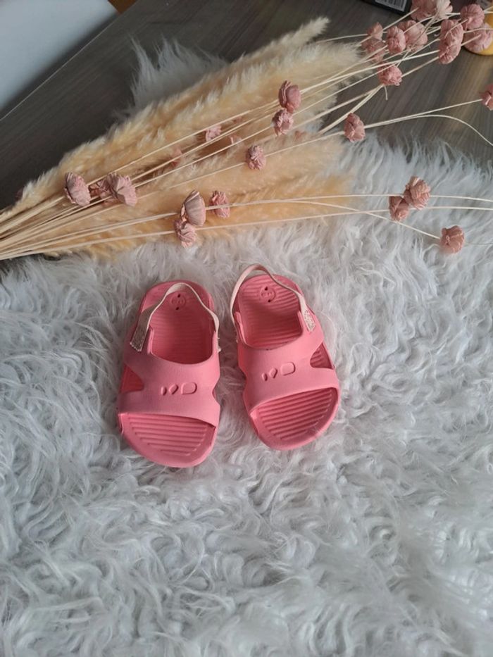 Claquettes bébé fille nabaiji 19/20