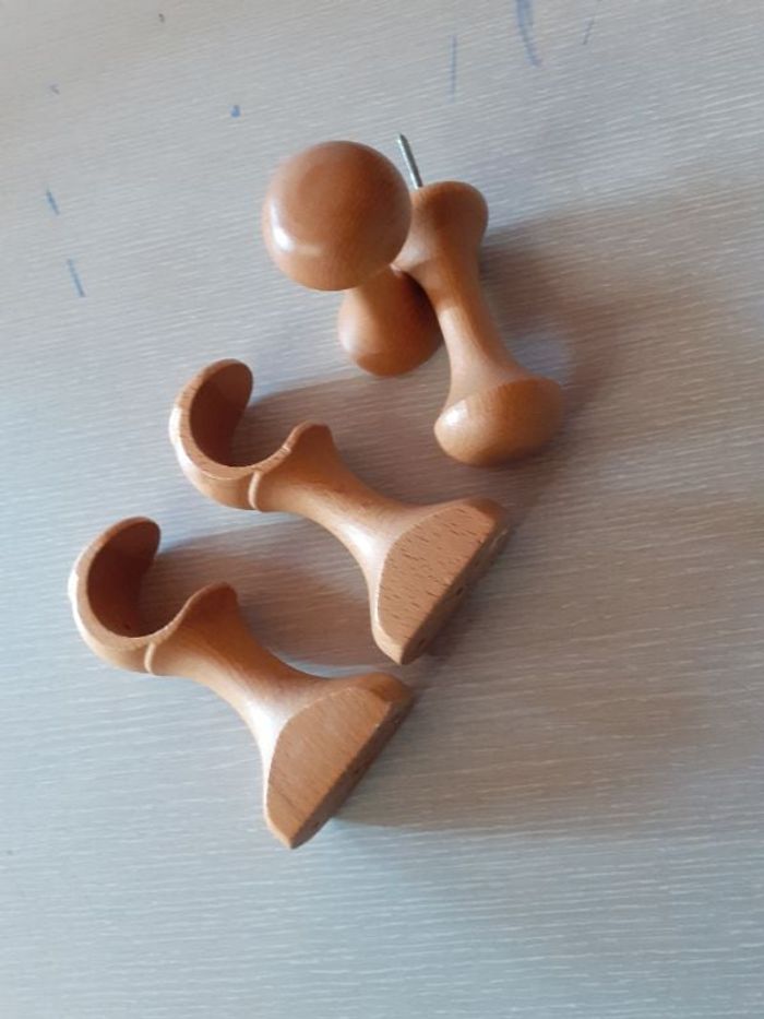 Support de tringle à rideau