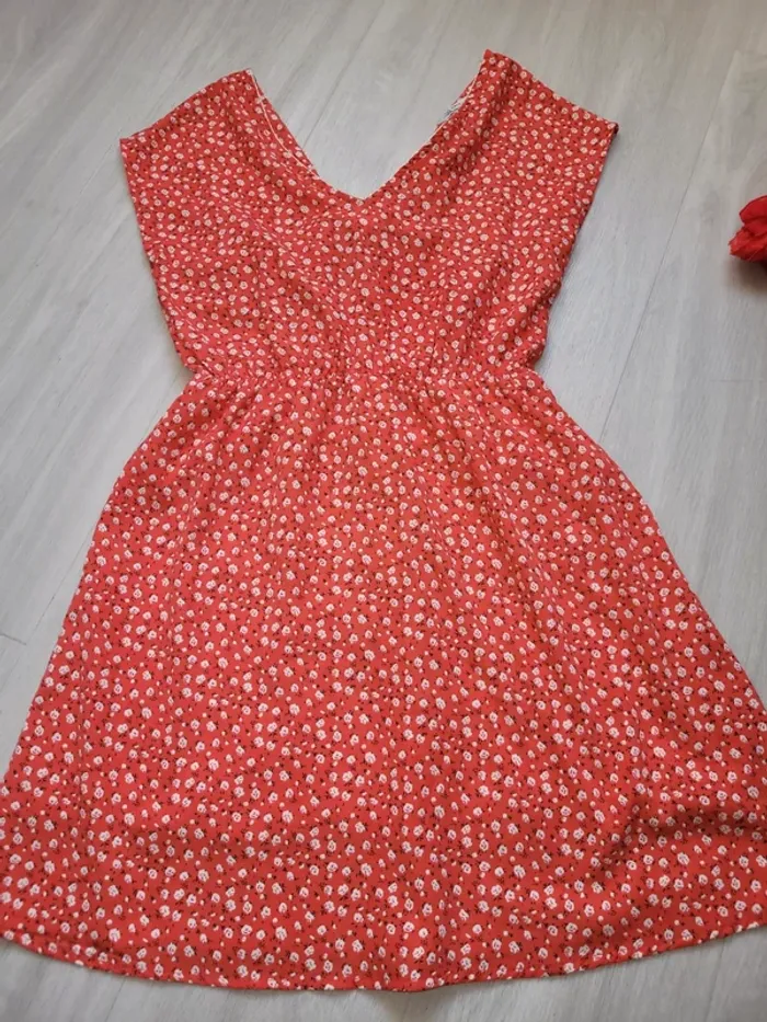 Robe fleuri rouge s