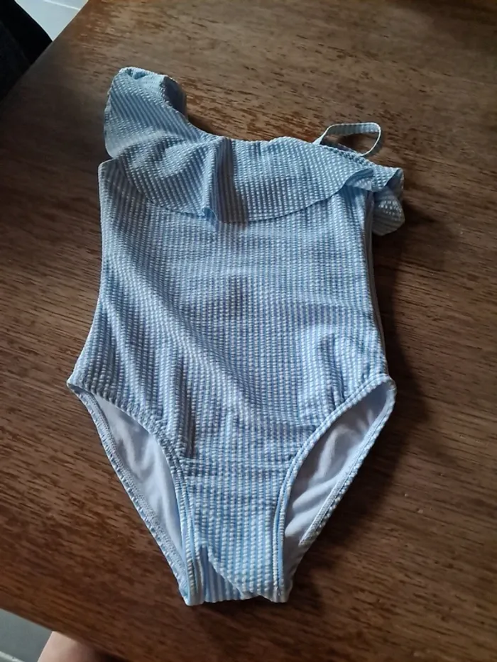 Maillot de bain fille 4 ans
