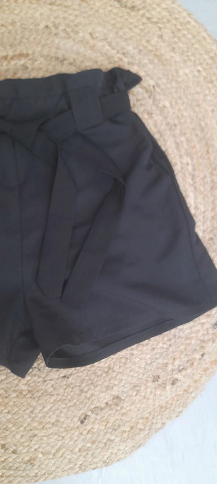 Short taille haute noir - photo numéro 3