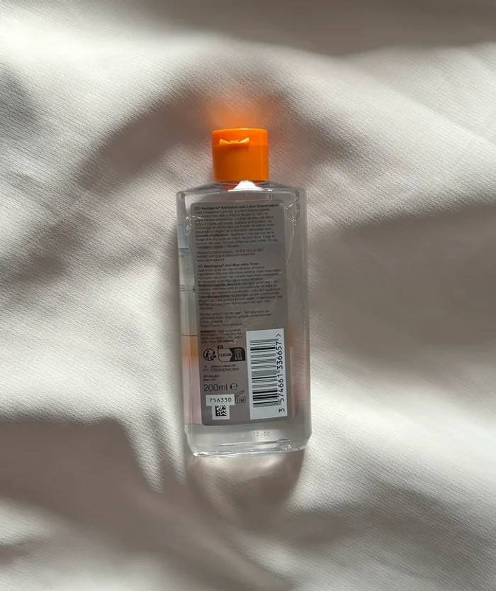 Lotion anti points noirs Neutrogena - photo numéro 2