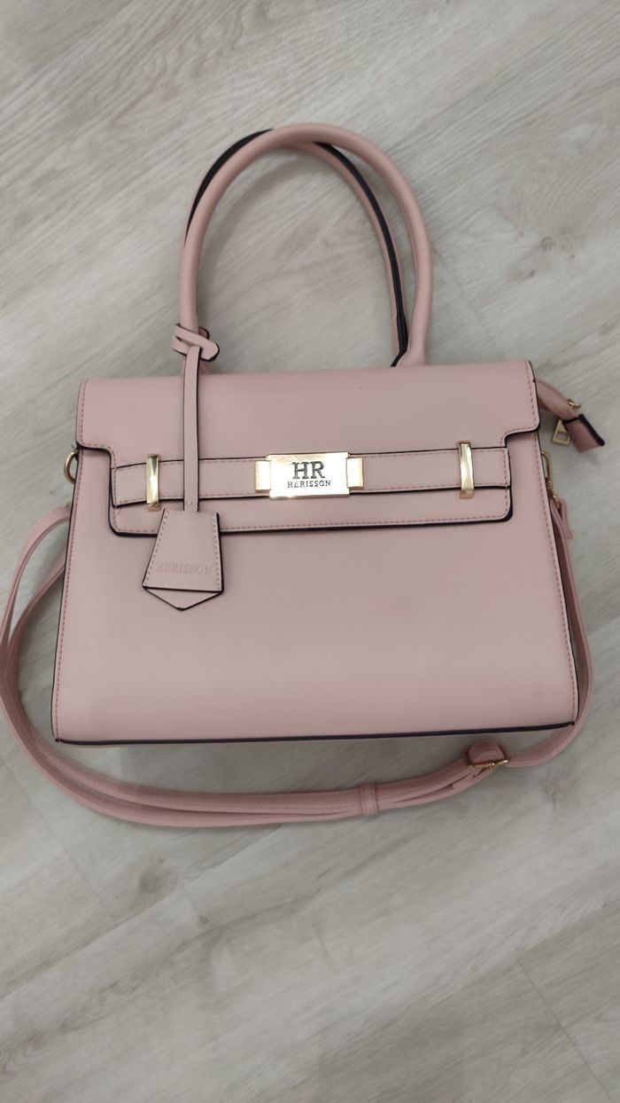 Sac à main rose - photo numéro 1