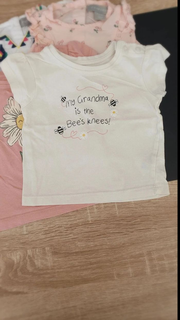 Lot de 4 tee-shirts manches courtes 3-6 mois (68cm) - photo numéro 2
