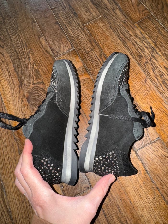 baskets Reqins taille 32 valeur 79 euros - photo numéro 3