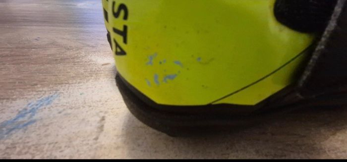 chaussure de foot enfant poiture 31 - photo numéro 4