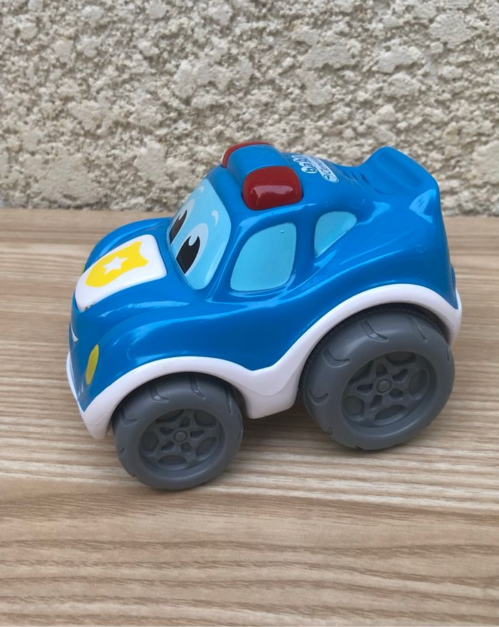 Voiture de police en très bon état - Clementoni - de 1 à 4 ans - photo numéro 3