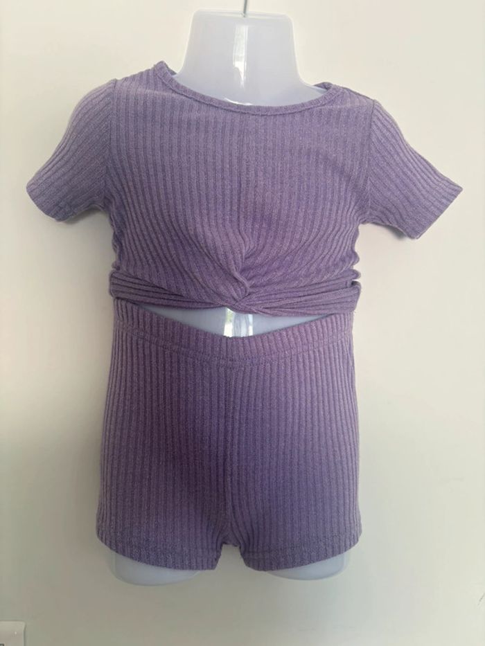 Ensemble t-shirt + short SHEIN violet - Taille 90 cm