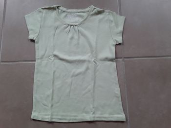 T-shirt jaune fille 8 ans NKY TBE