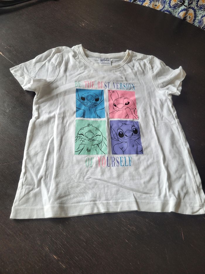 Tee shirt 8/9 ans