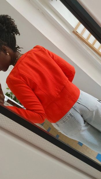 Magnifique veste courte orange