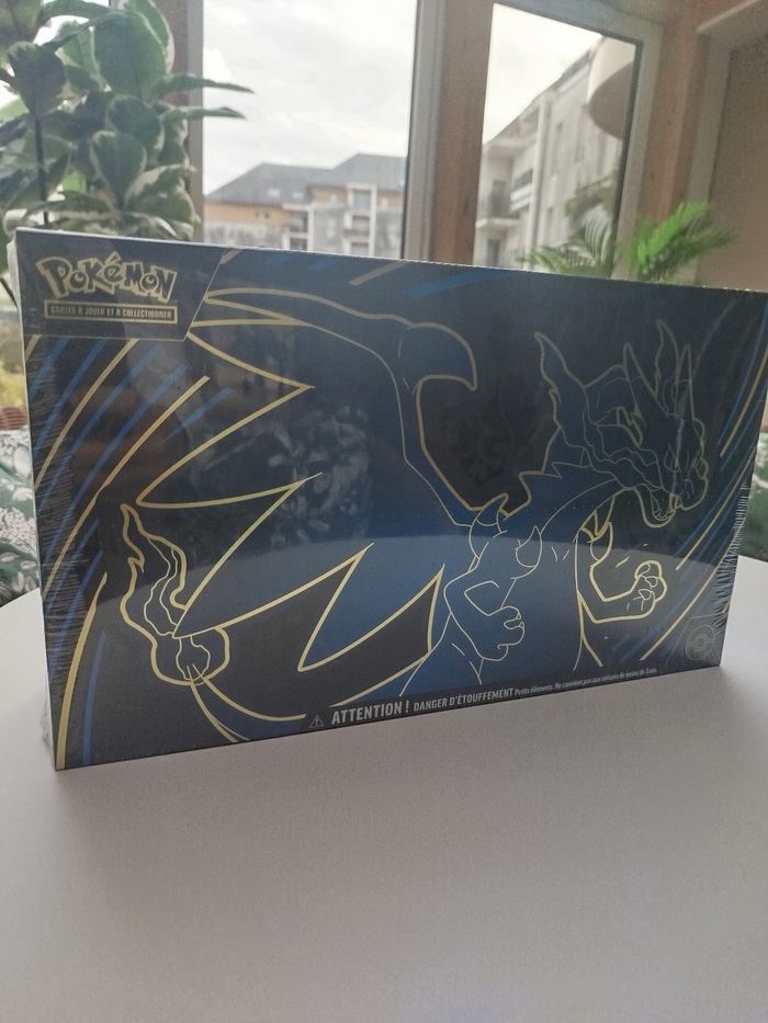 Coffret UPC Pokémon – ME02 Méga-Dracaufeu X EX - Neuf et scellé