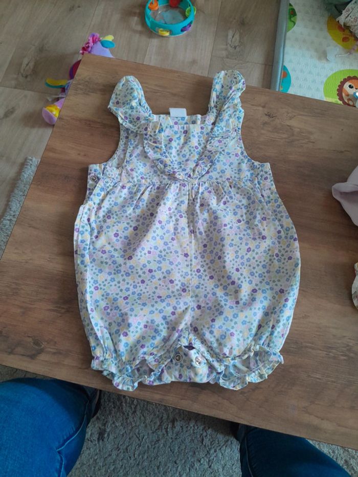 Combishort H&M 3mois