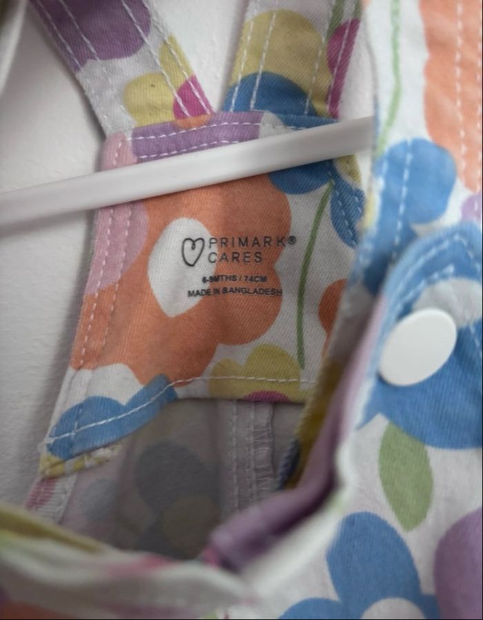 Robe à fleur 9 mois - photo numéro 3