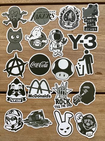 20 stickers de marque