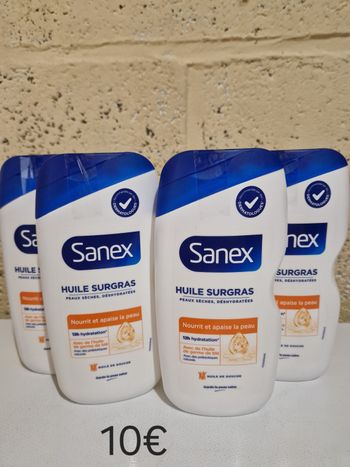 Lot de 4 gel douche sanex Nourrit Et Apaisse 4x425ml 