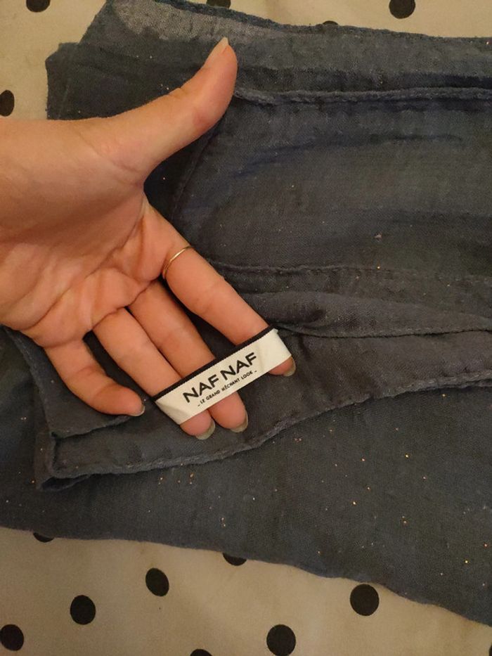 Châle bleu paillette - photo numéro 3