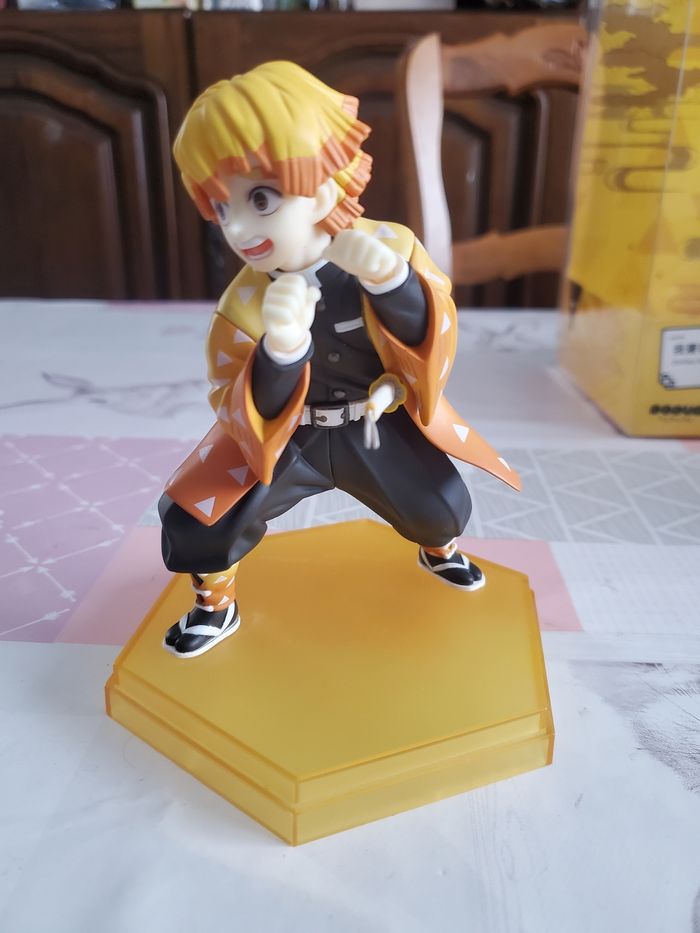 Figurine demon slayer zenitsu - photo numéro 2