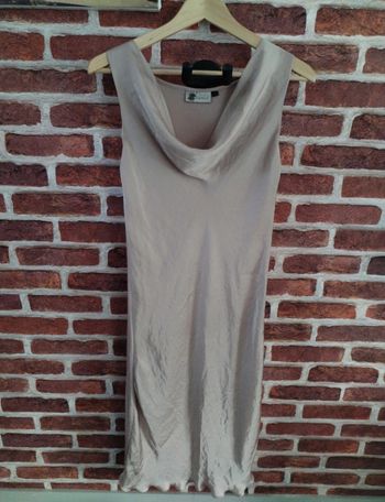 Robe col bénitier 