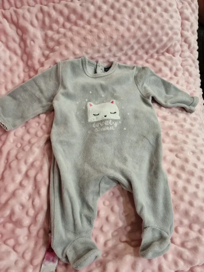 Vend pyjama chat lovely & sweet