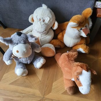 Lot 4 peluches