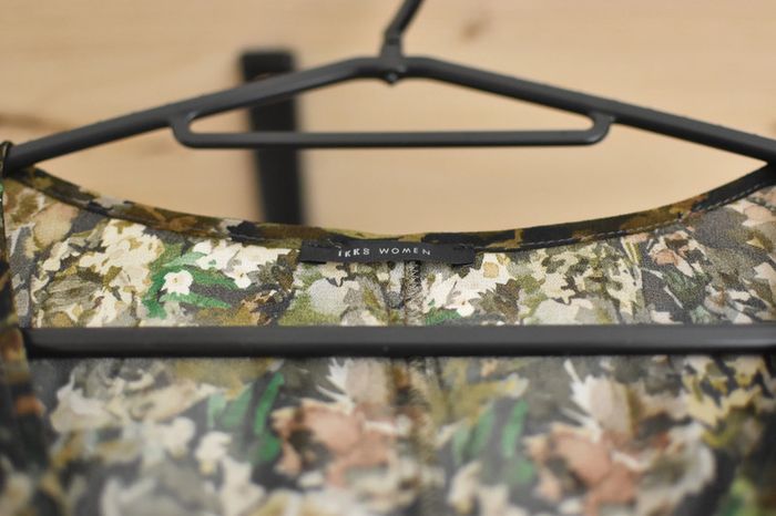 Robe IKKS taille 40 - Neuve avec étiquettes - photo numéro 6