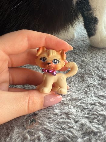 Chien polly pocket