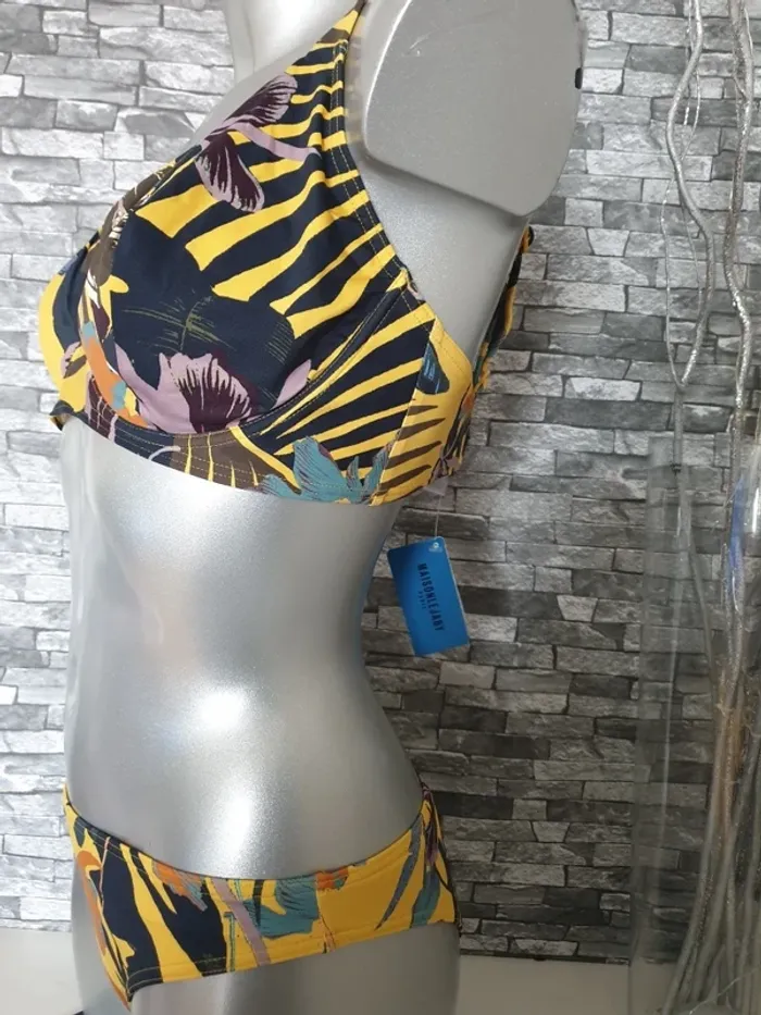 Maillot de bain Tropique Taille 44/95F - photo numéro 3