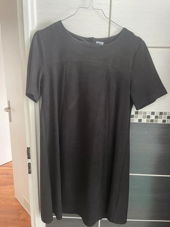 Robe col rond grise