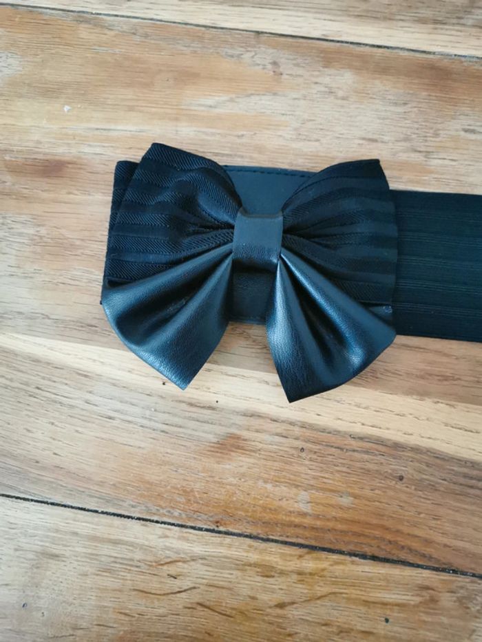 Ceinture large noir élastique. Taille 83 cm - photo numéro 5