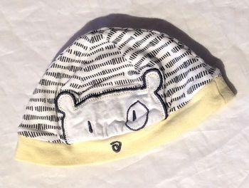Bonnet Blanc Traits Verticaux Tête Ourson Bandeau Inférieur Vêtement Accessoire Petits Enfants Bébés