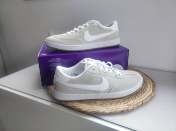 Baskets Nike SB FC classic