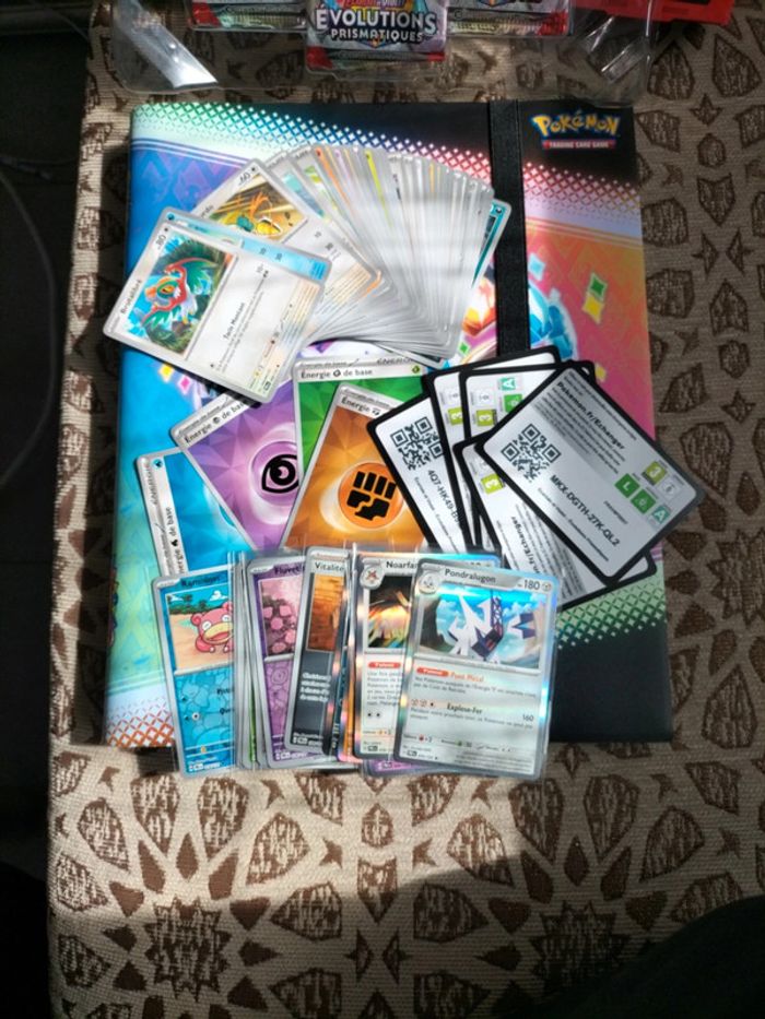 Coffret pokémon 2025 avec sleeves et top loaders. - photo numéro 7
