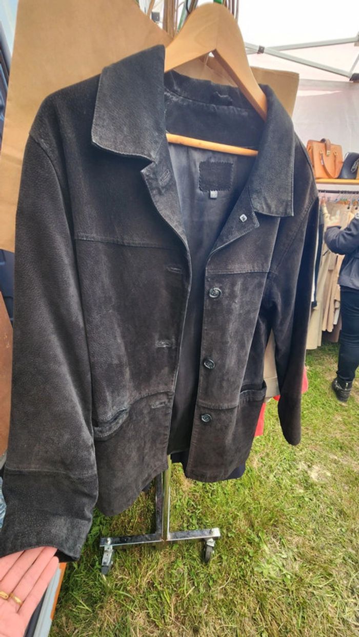 Joli blouson/veste en daim véritable femme taille 42 - photo numéro 2