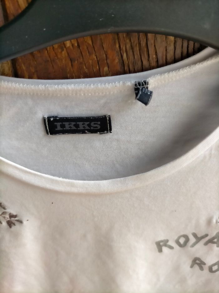 Ravissant tee shirt IKKs 6 ans - photo numéro 2