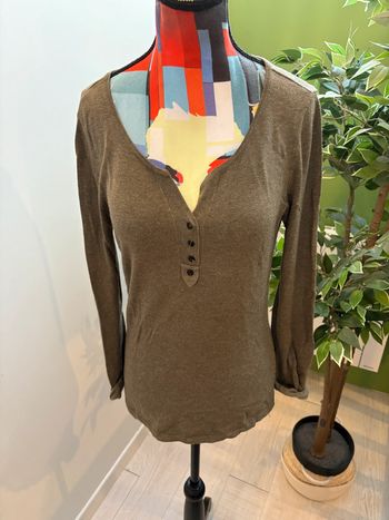 Pull col V Caroll couleur kaki Taille 36