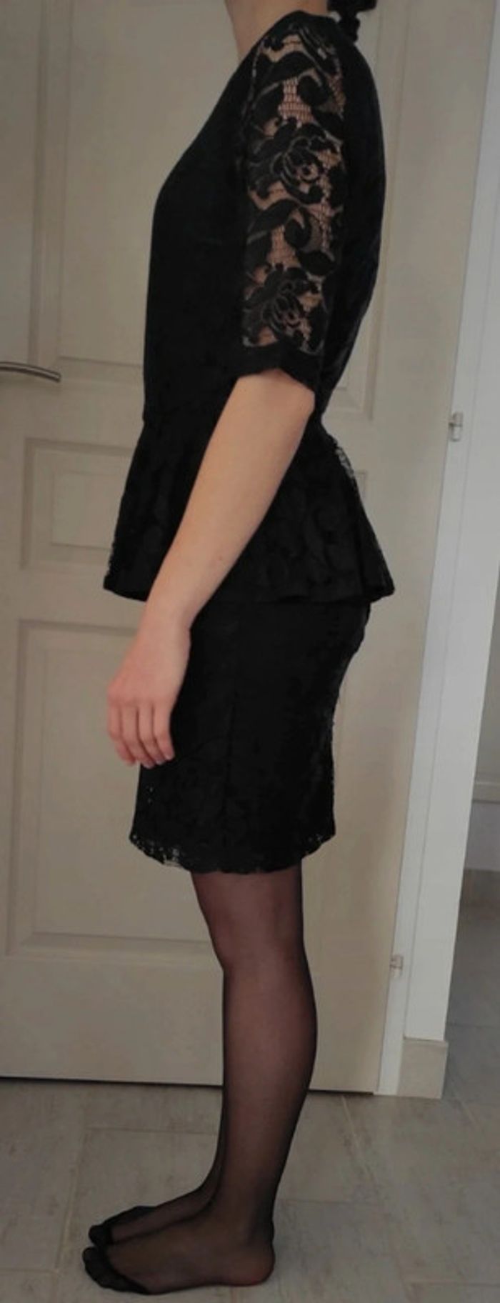 Robe dentelle noire Vero Moda 34 - photo numéro 2