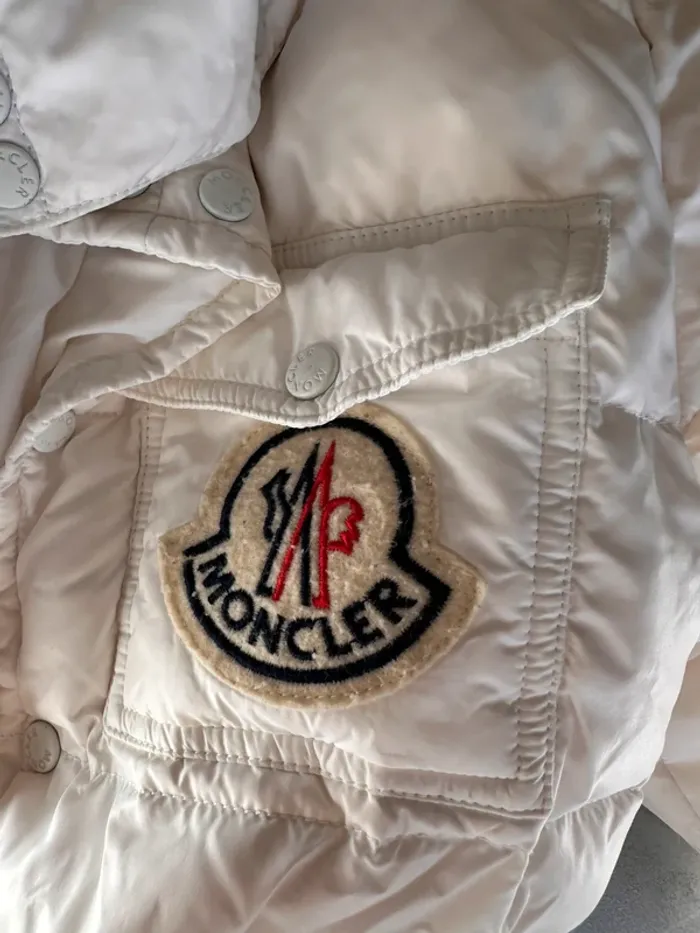Moncler veste 116 - photo numéro 2